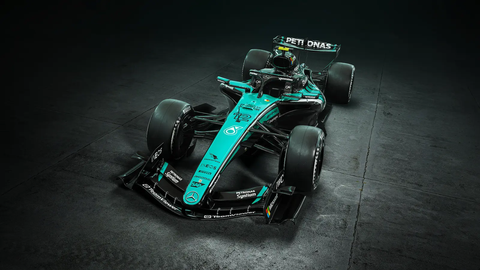 Mercedes avec des améliorations et une livrée spéciale sur sa F1 à Sepang