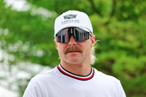 Valtteri Bottas dans le paddock de Sepang en Malaisie